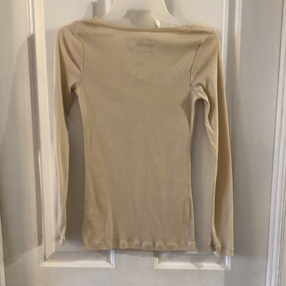 One Step Up Top - Picture 2 of 3